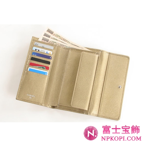 シャネル ココボタン 長財布 ゴールド A33922